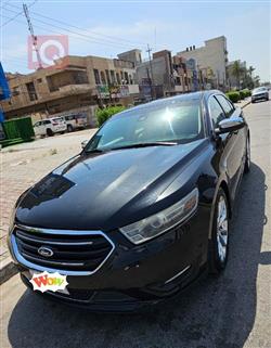 Ford Taurus